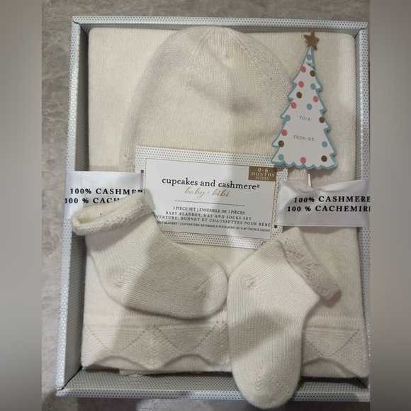 cupcakes & cashmere Other - BNIB Cupcakes & Cashmere Cashmere Baby Blanket Hat Booties Set Ivory Neutral